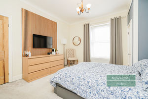 Photo 25- click for photo gallery